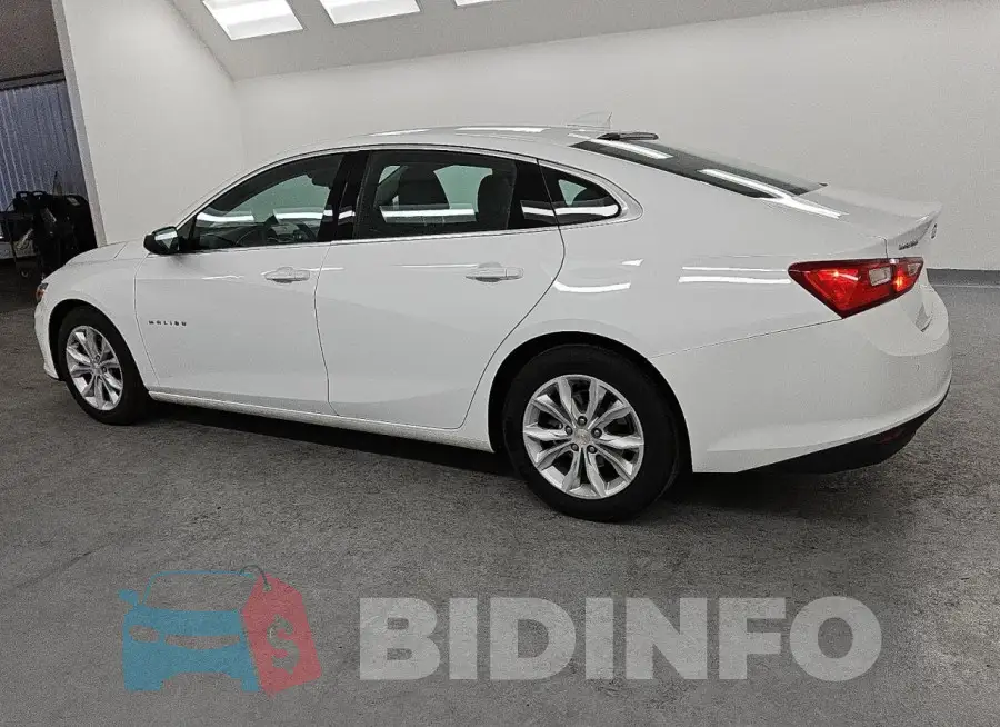 1G1ZD5ST3PF137045 Photo# 2