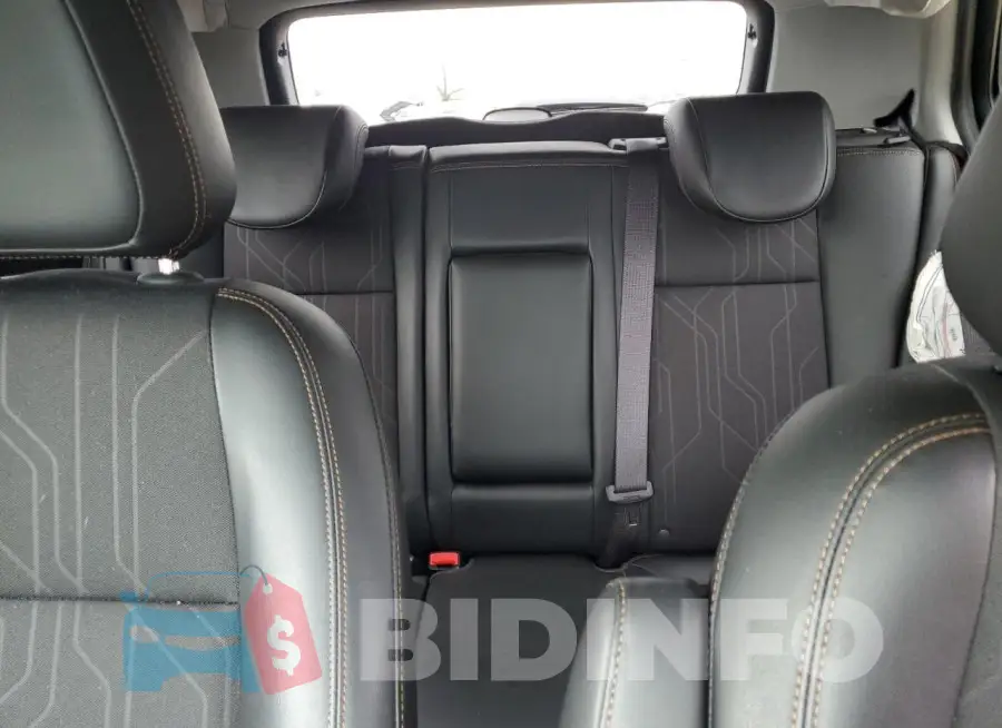 KL7CJLSB2HB231487 Photo# 10