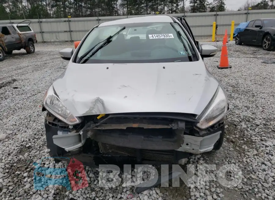 1FADP3F22HL304308 Photo# 5