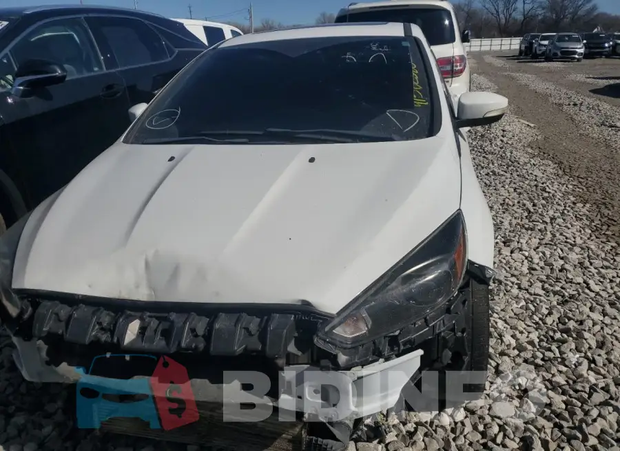 1FADP3L99HL227468 Photo# 5
