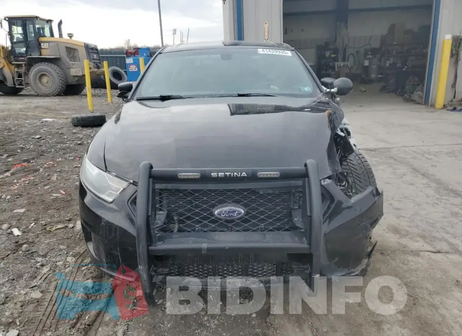 1FAHP2MT4JG127105 Photo# 5
