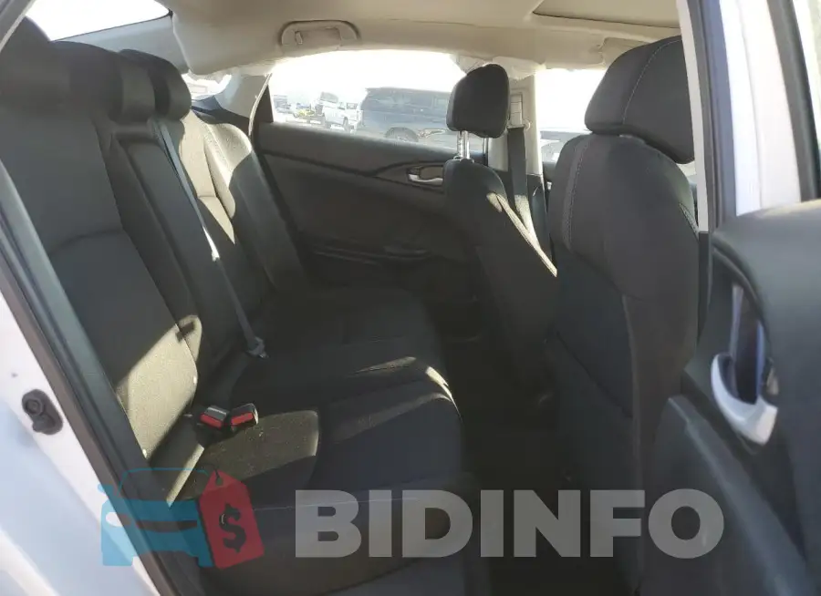 19XFC1F33KE018012 Photo# 10