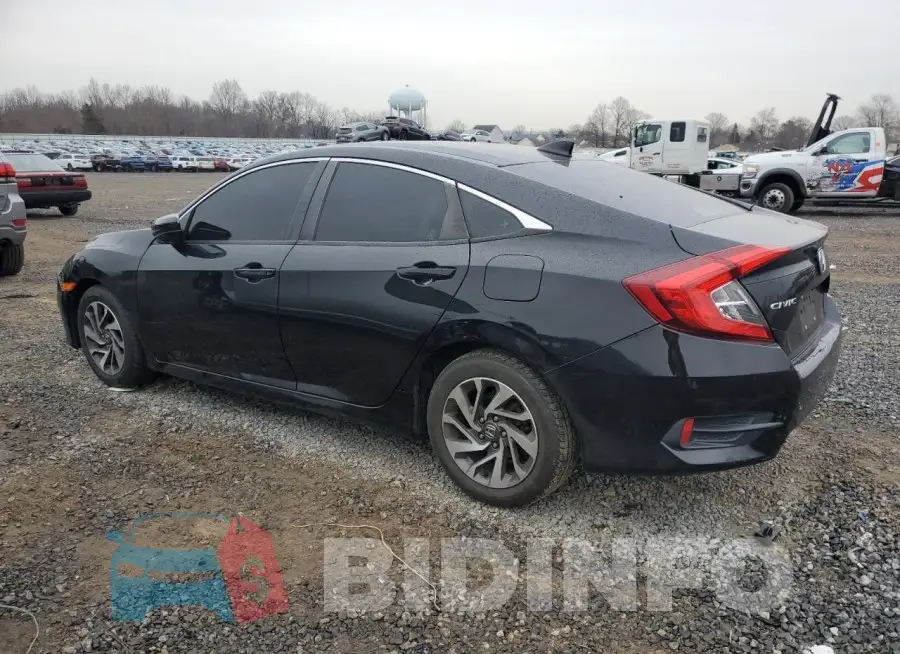 19XFC2F71HE216072 Photo# 2