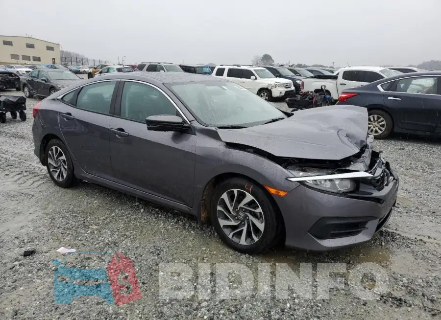 19XFC2F7XHE055429 Photo# 4