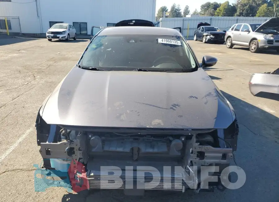 1HGCV1F47JA249357 Photo# 5