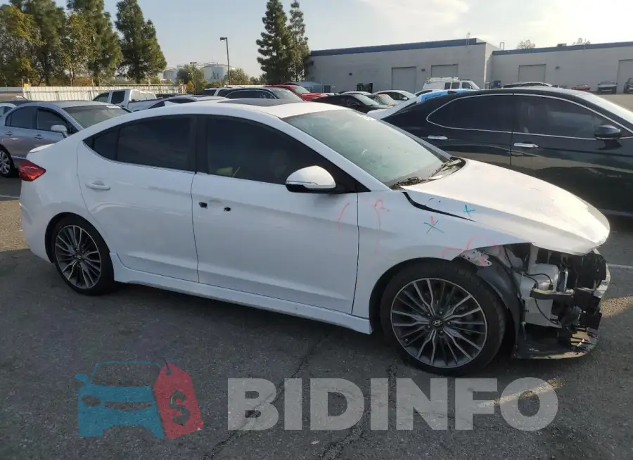 KMHD04LB8HU350997 Photo# 4