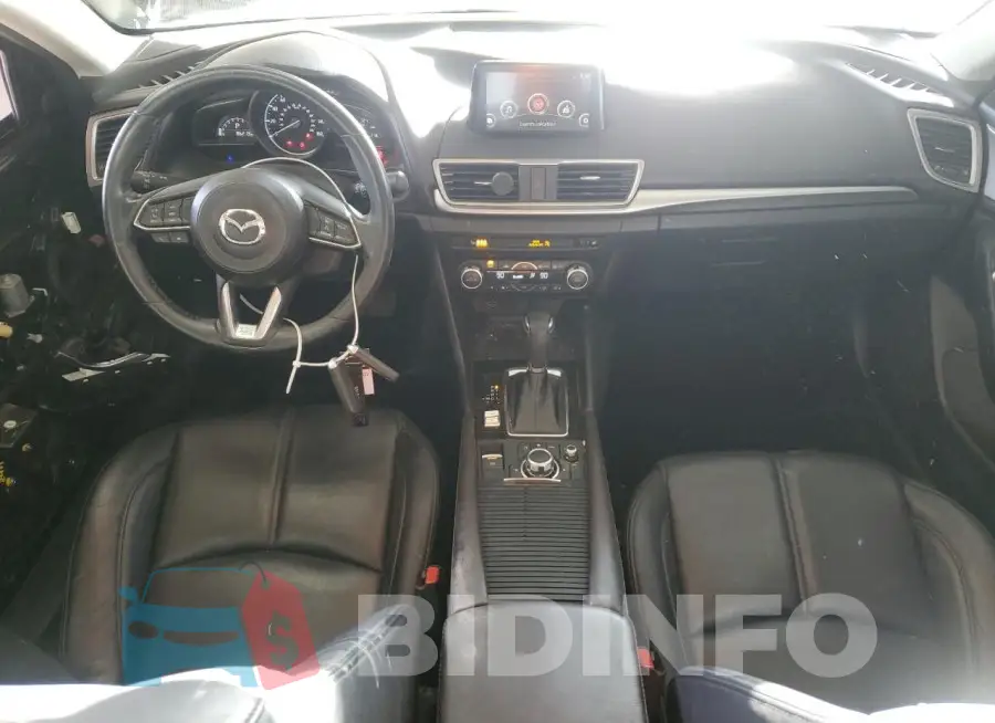 3MZBN1L33JM172234 Photo# 8