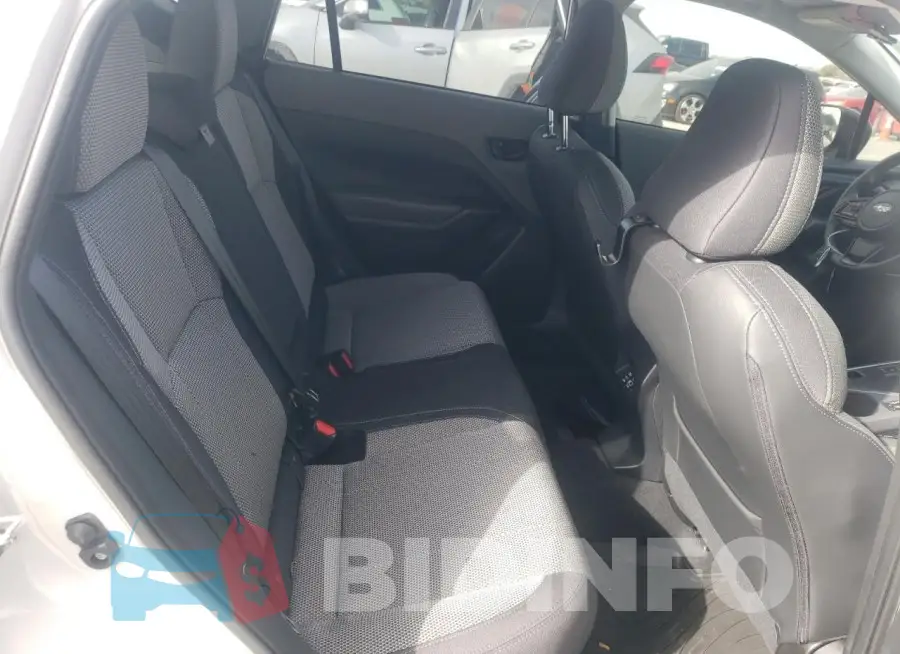 JF2GUADC2R8881183 Photo# 11