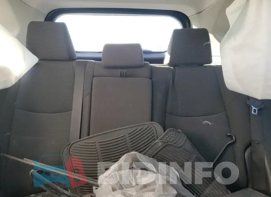 2T3F1RFV5LW122187 Photo# 10