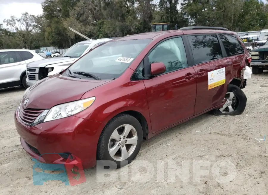 5TDKZ3DCXHS844737 Photo# 1