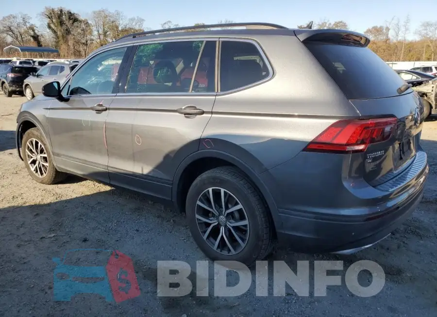 3VV3B7AX7KM124067 Photo# 2