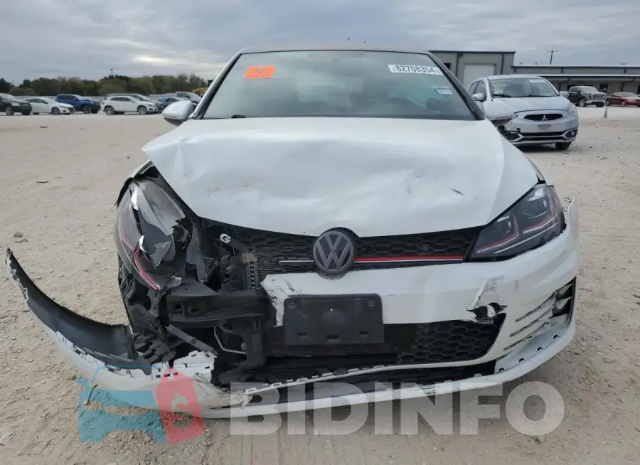 3VW5T7AU2HM010378 Photo# 5