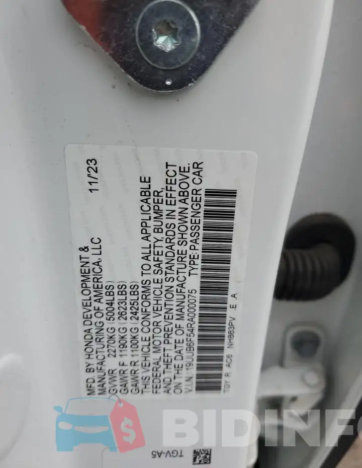 19UUB6F54RA000075 Photo# 13