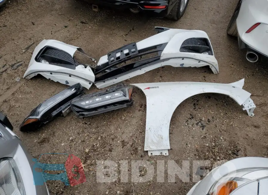 19UUB6F54RA000075 Photo# 12