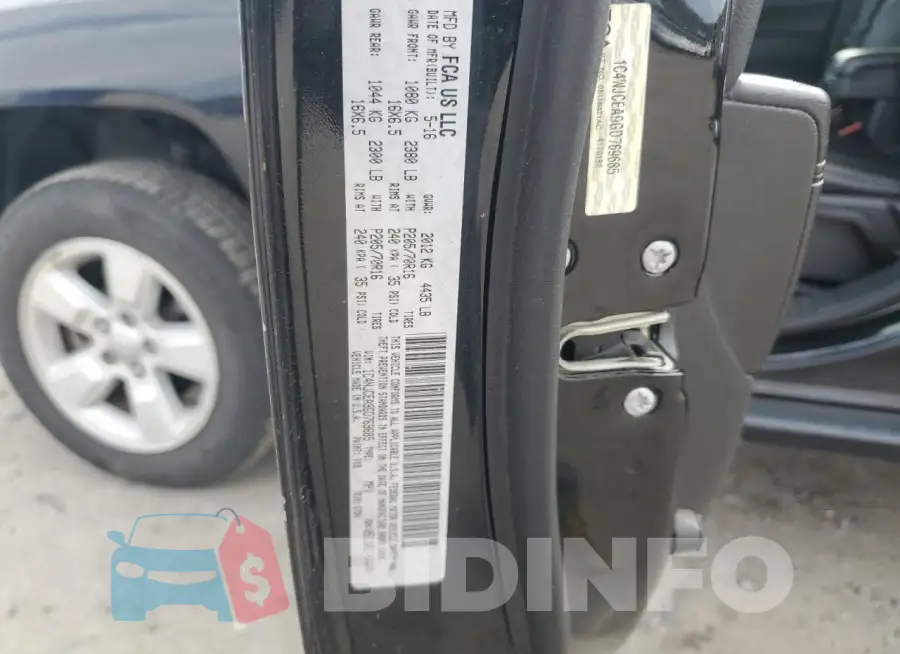 1C4NJCEA9GD769685 Photo# 13