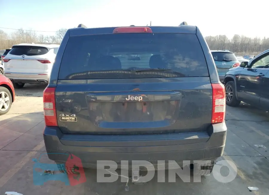 1C4NJRBB7GD512184 Photo# 6