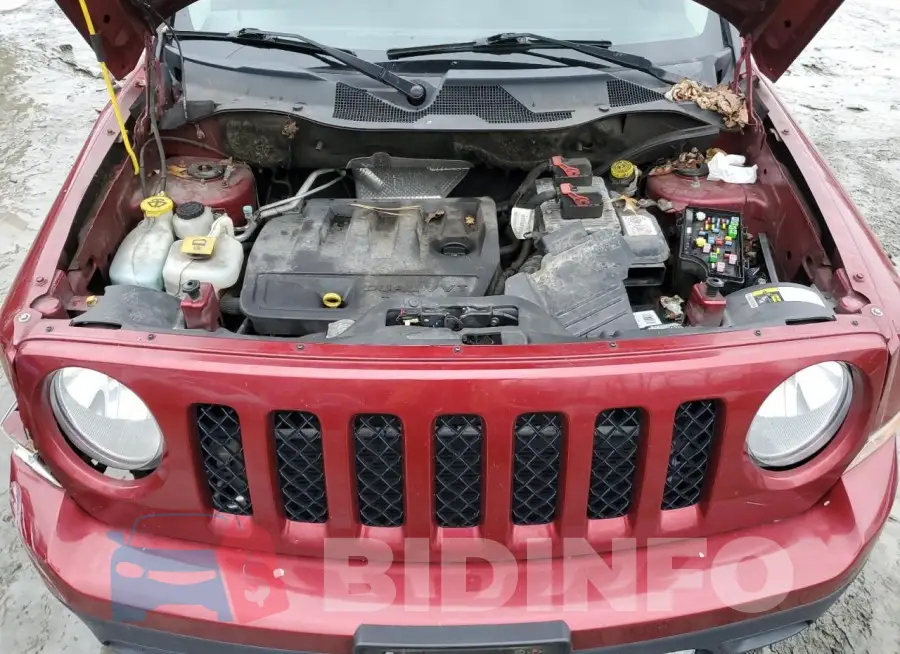 1C4NJRFB6HD179973 Photo# 12
