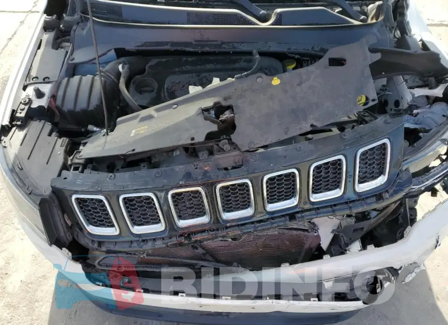 3C4NJCBB7LT135986 Photo# 12