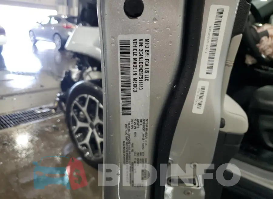 3C4NJDCN2ST511443 Photo# 13