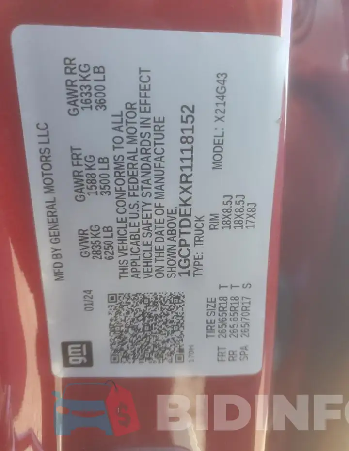 1GCPTDEKXR1118152 Photo# 13