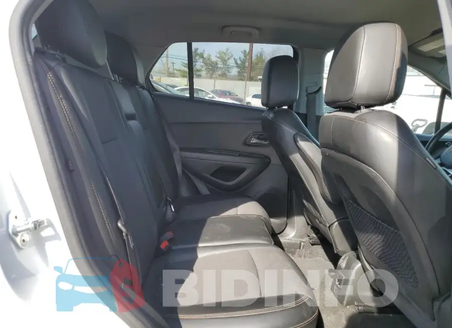 KL7CJLSB5LB321371 Photo# 11