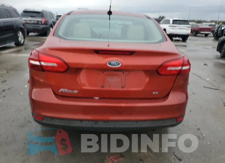 1FADP3F20JL256099 Photo# 6