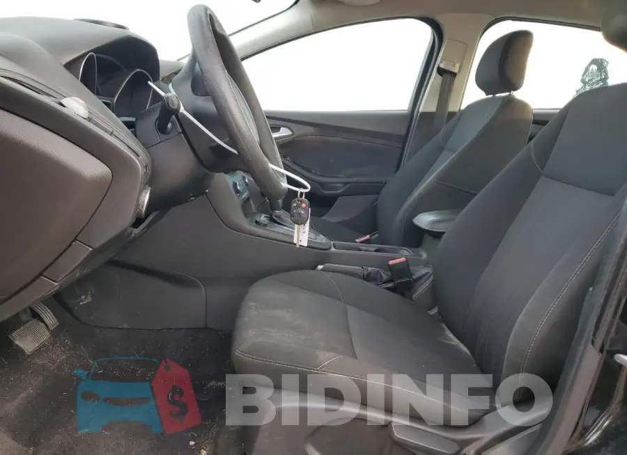 1FADP3F2XJL229332 Photo# 7