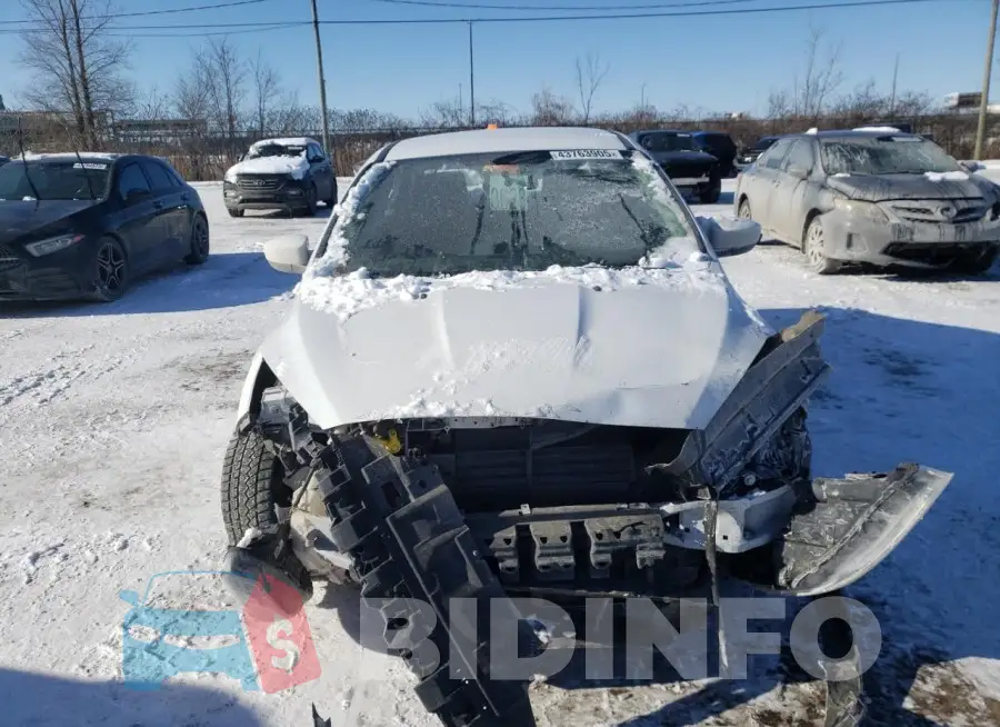 1FADP3FE5JL332913 Photo# 5