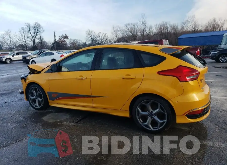 1FADP3L92GL387206 Photo# 2