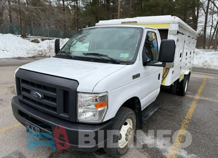 1FDXE4FS9JDC33221 Photo# 2