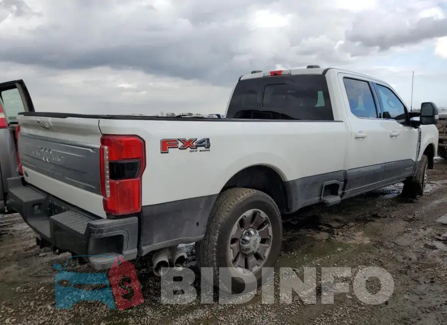 1FT8W3BT1RED21622 Photo# 3