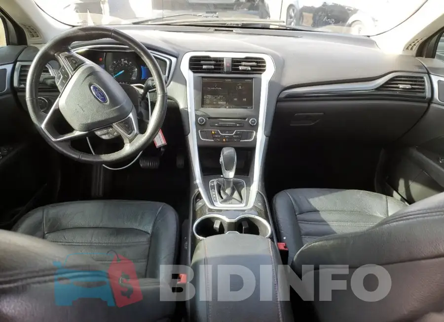 3FA6P0LU1GR195370 Photo# 8