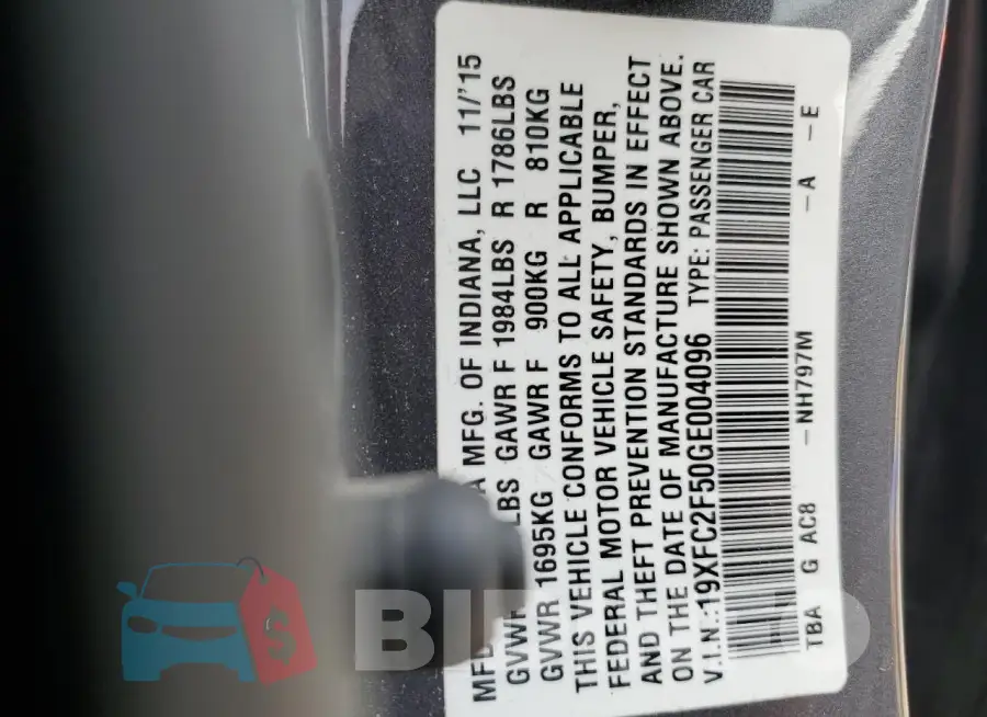 19XFC2F50GE004096 Photo# 13