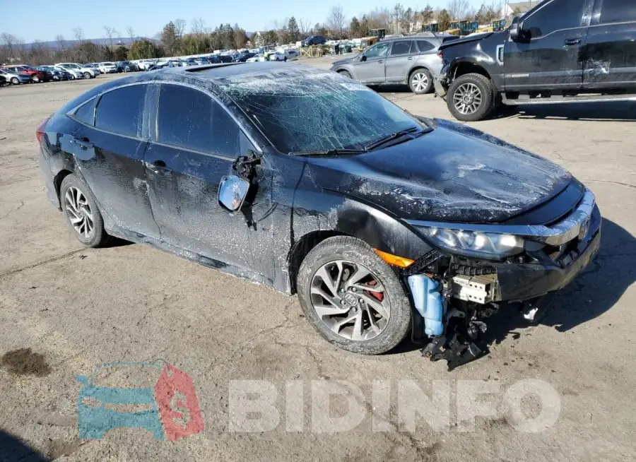 2HGFC2F71GH563843 Photo# 4