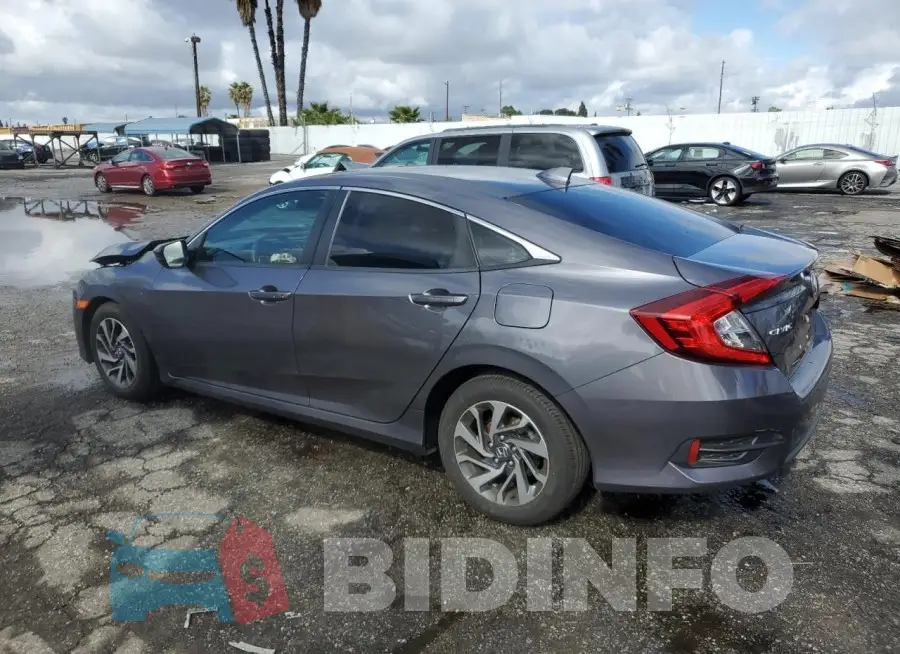 2HGFC2F7XHH542832 Photo# 2