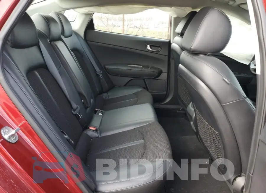 5XXGT4L37LG407318 Photo# 10