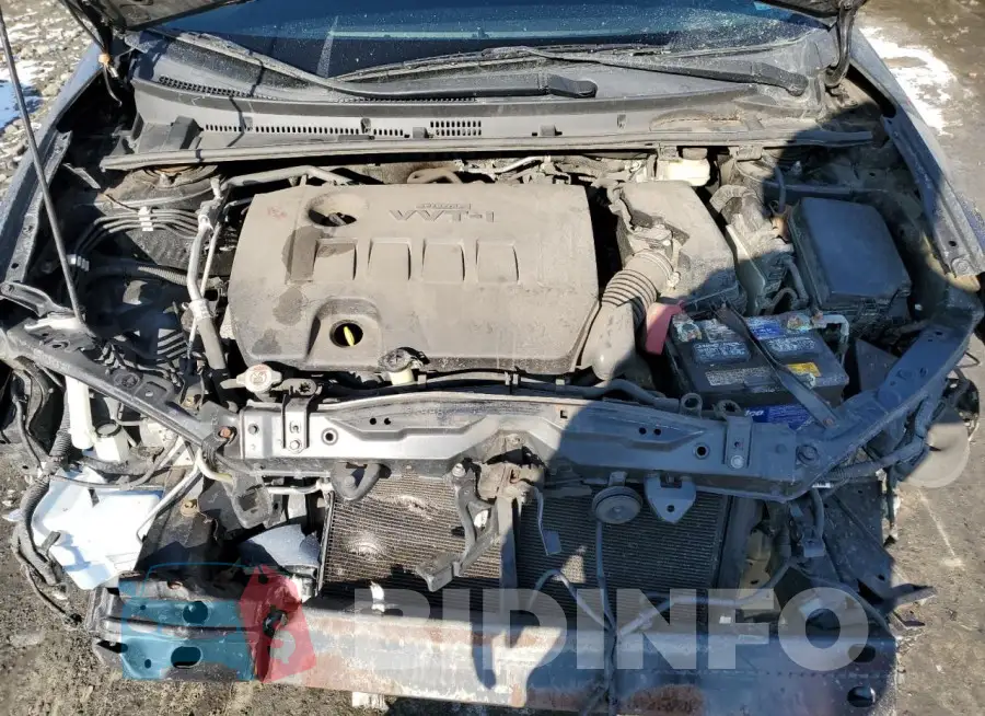 2T1BURHE5HC813241 Photo# 11