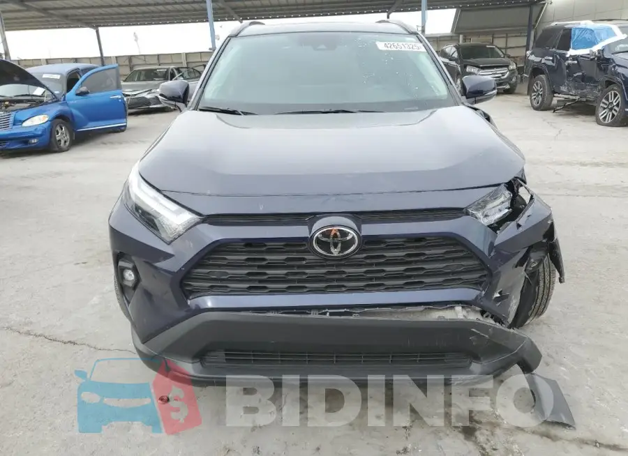 2T3A1RFV8RW417111 Photo# 5