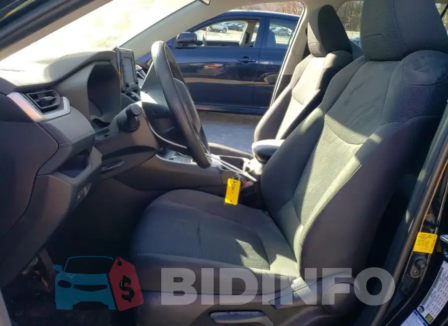 2T3F1RFV1LC130675 Photo# 7