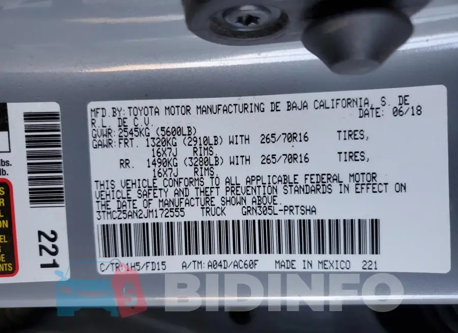 3TMCZ5AN2JM172555 Photo# 12