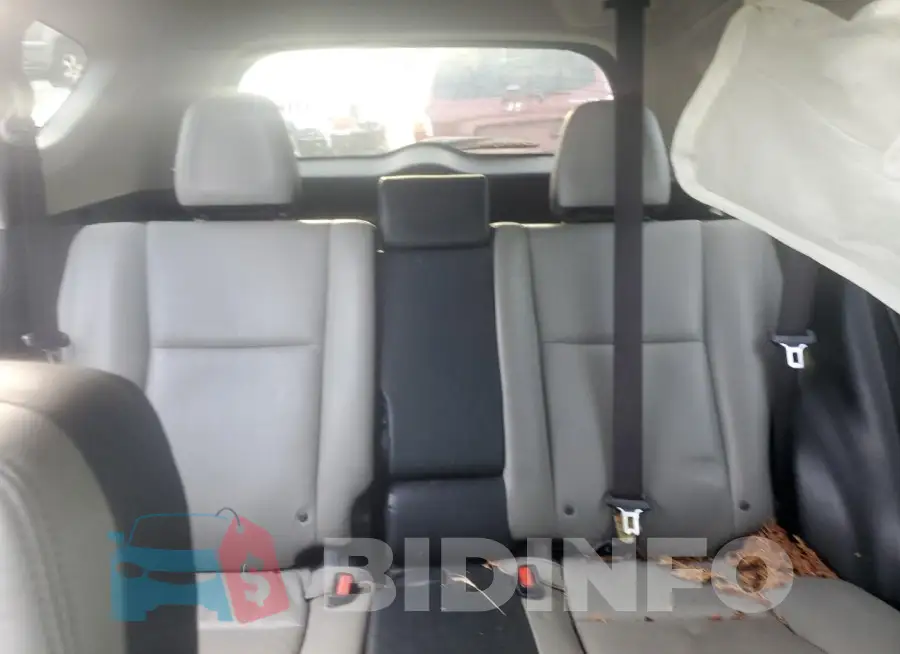 JTMDFREV2HJ141540 Photo# 10