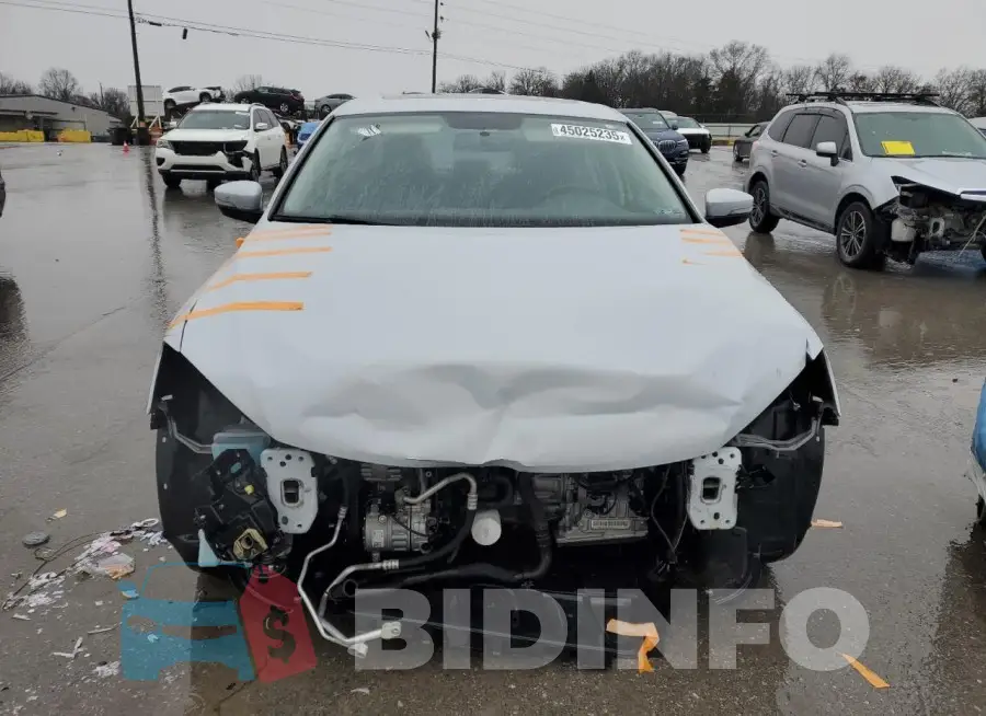 3VWDB7AJ4HM405621 Photo# 5