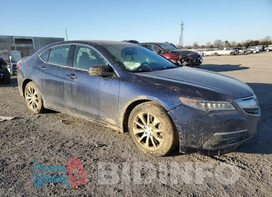 19UUB1F3XHA001361 Photo# 4
