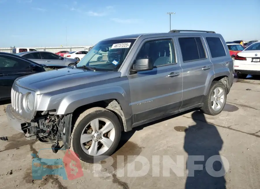 1C4NJPFB6GD576926 Photo# 1
