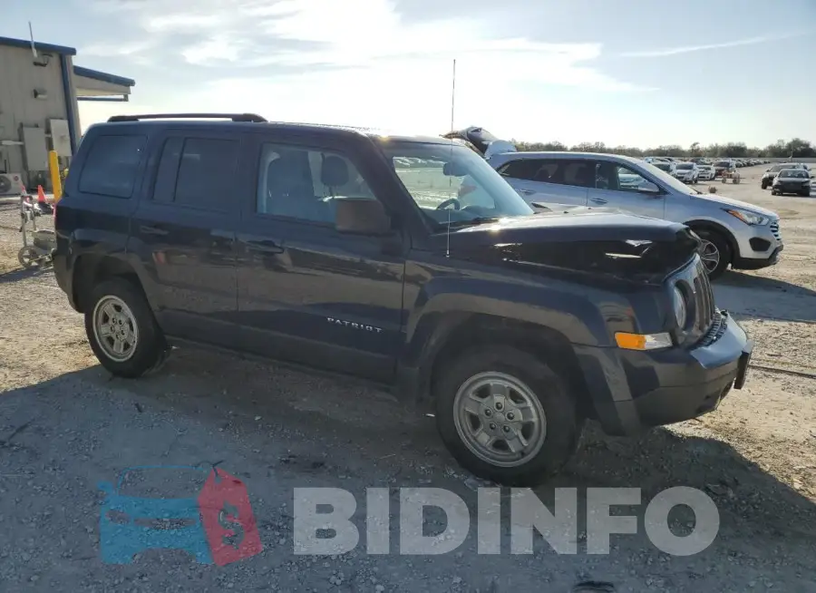 1C4NJRBB8HD138816 Photo# 4