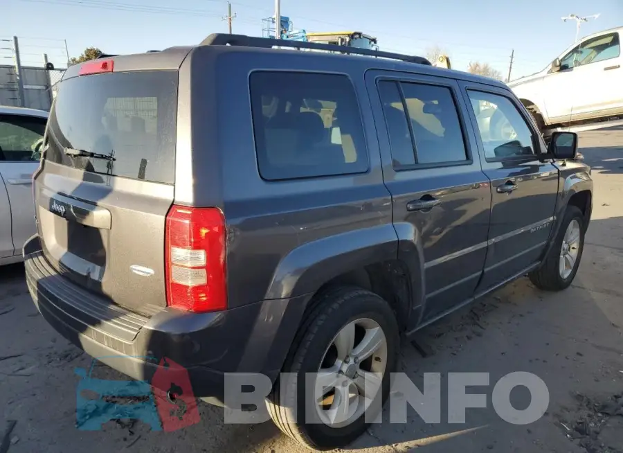 1C4NJRFB5GD782346 Photo# 3