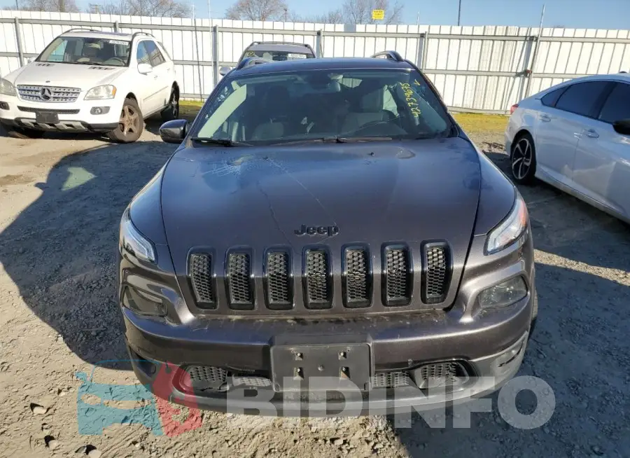1C4PJLCS5GW176768 Photo# 5