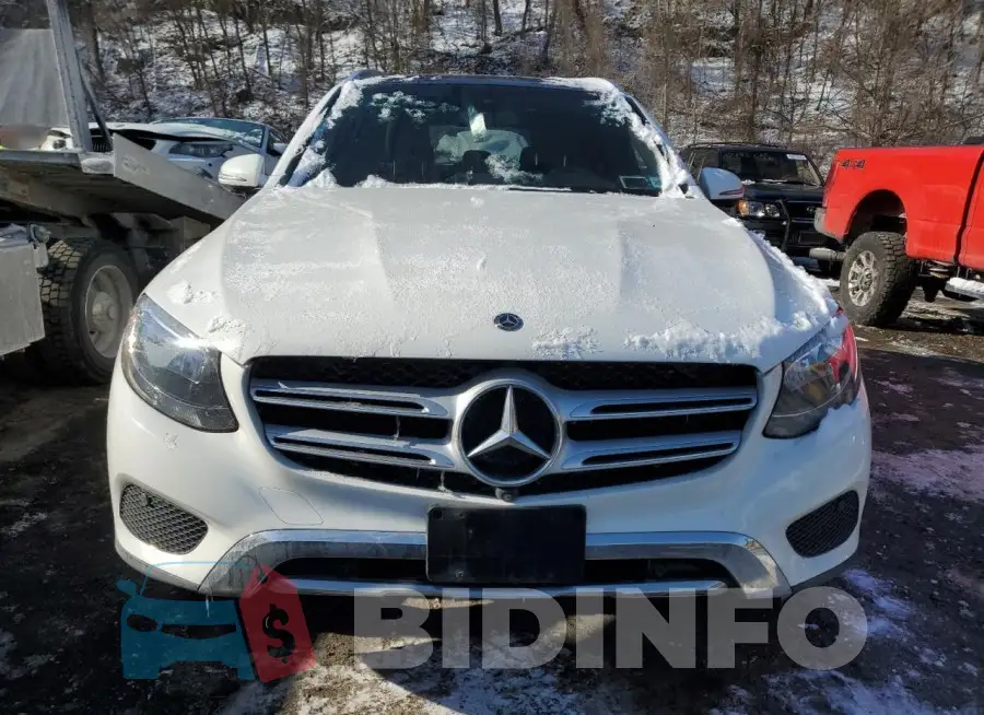 WDC0G4KB6KF483523 Photo# 5