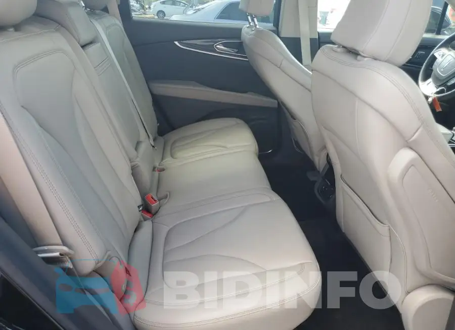 2LMPJ6J90NBL01708 Photo# 11