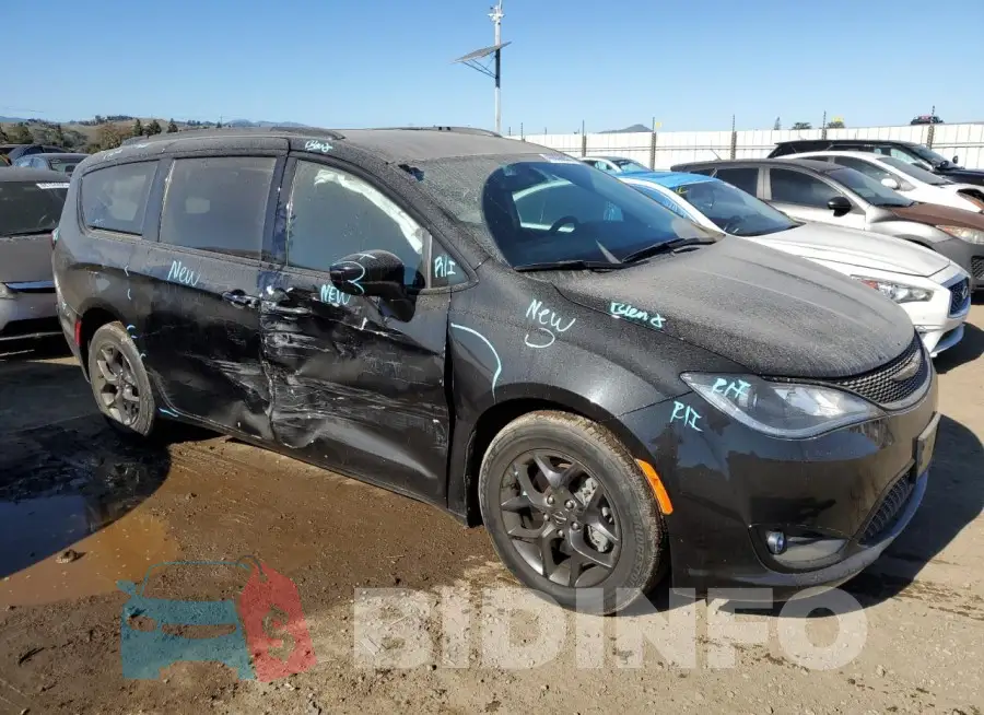 2C4RC1EG0LR146807 Photo# 4